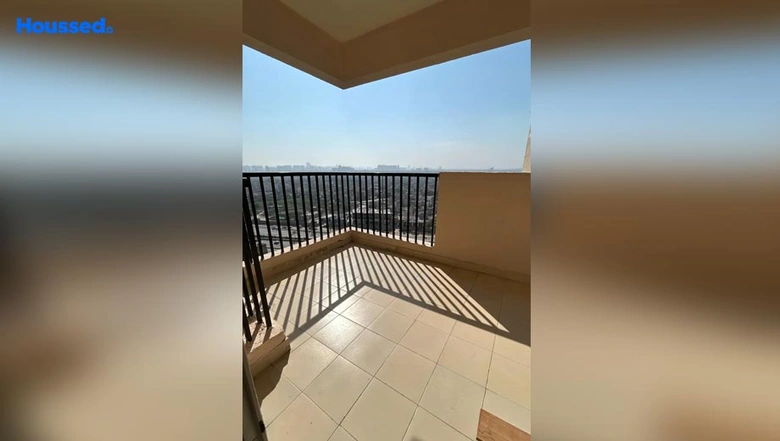 Project Image of 2 BHK Flat for Resale in Gaur City 2 14th Avenue, Sector 16 C - Image 34658