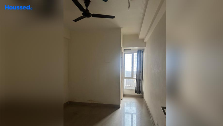 Project Image of 3 BHK Flat for Resale in Gaur City 1st Avenue, Sector 16 C - Image 34845