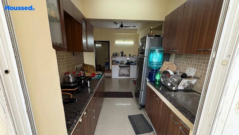 Project Image of 3 BHK Flat for Resale in Gaur City 2 14th Avenue, Sector 16 B - Image 35038
