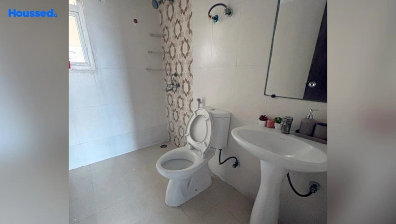 Project Image of 3 BHK Flat for Resale in Sector 16 C - Image 35069