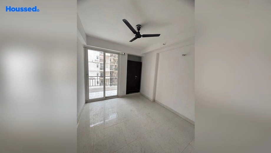 Project Image of 3 BHK Flat for Resale in Wall Rock Aishwaryam, Sector 16 C - Image 39190