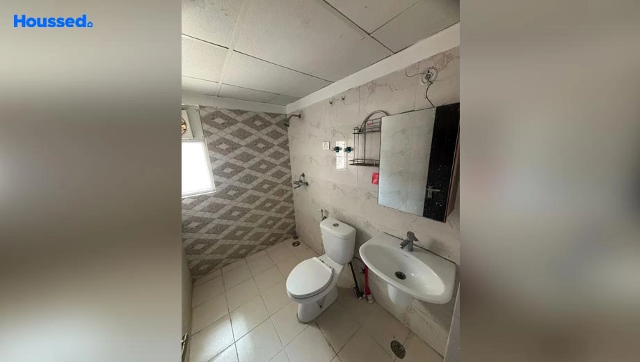 Project Image of 2 BHK Flat for Resale in Mahagun Mywoods Phase 1, Sector 16 C - Image 39207