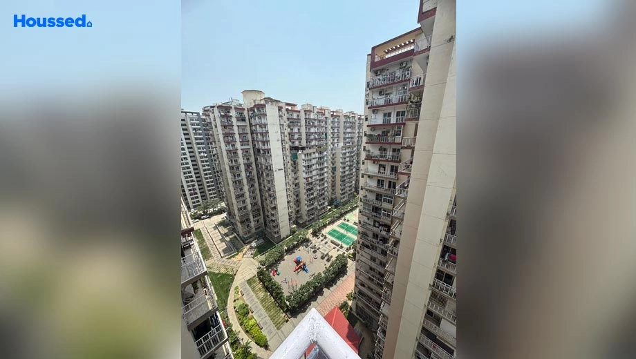 Project Image of 2 BHK Flat for Resale in Mahagun Mywoods Phase 1, Sector 16 C - Image 39210