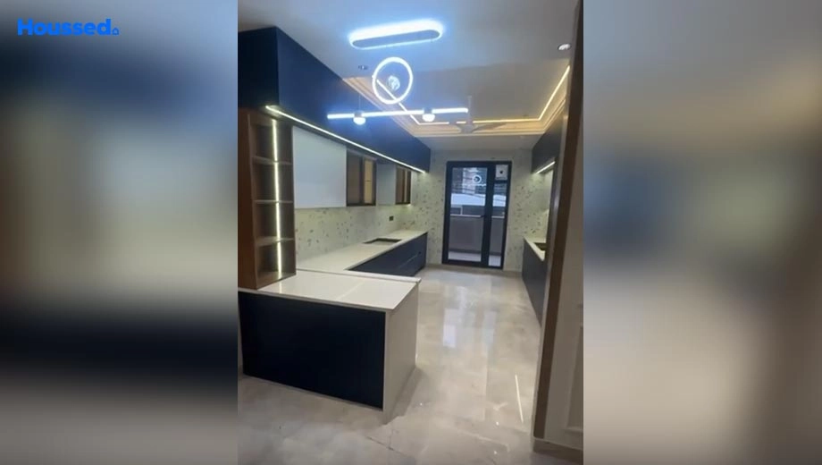 Project Image of 6 BHK Flat for Resale in Paschim Vihar - Image 39320