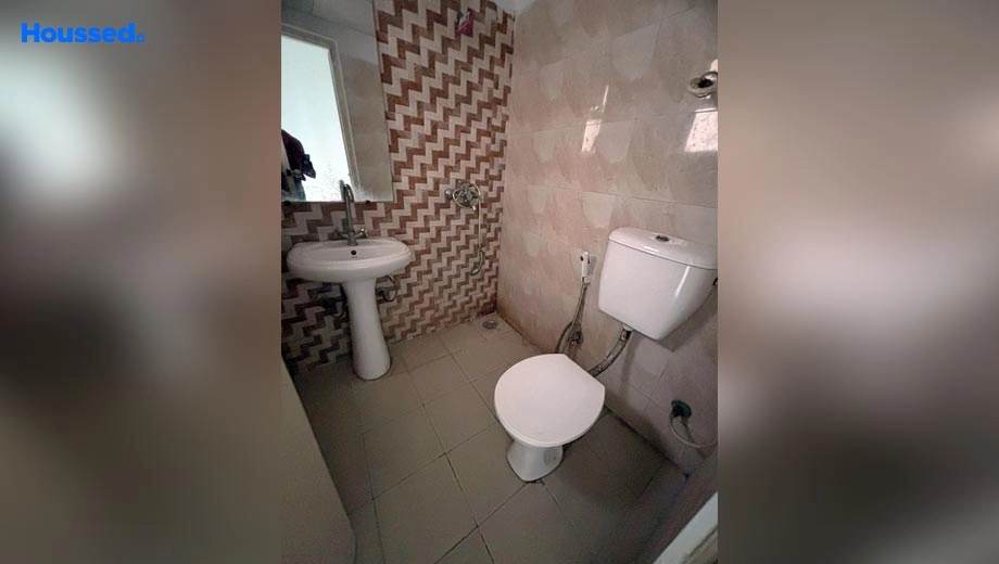 Project Image of 2 BHK Flat for Resale in Amrapali Spring Meadows, Techzone 4 - Image 39484