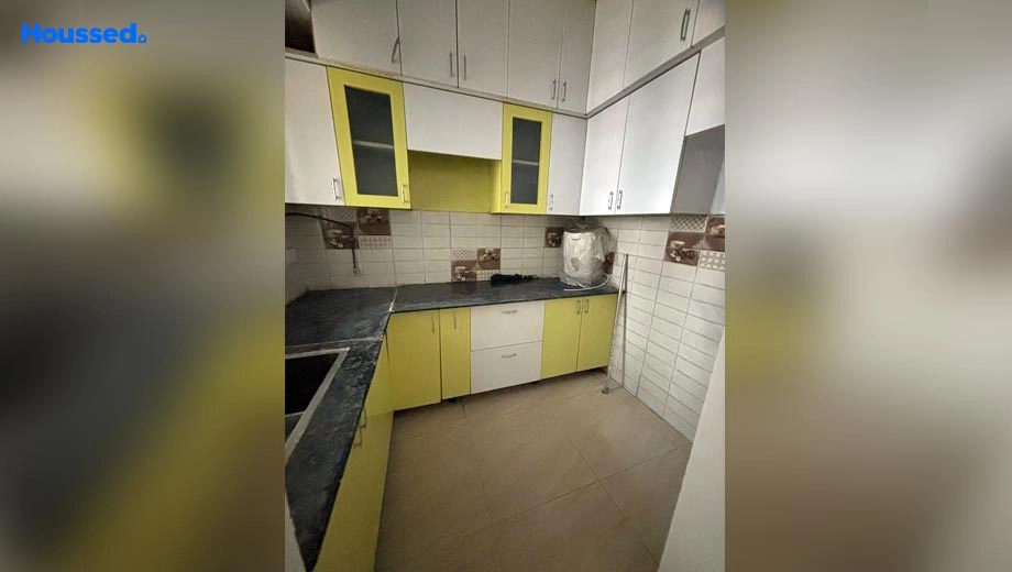 Project Image of 2 BHK Flat for Resale in Amrapali Spring Meadows, Techzone 4 - Image 39479