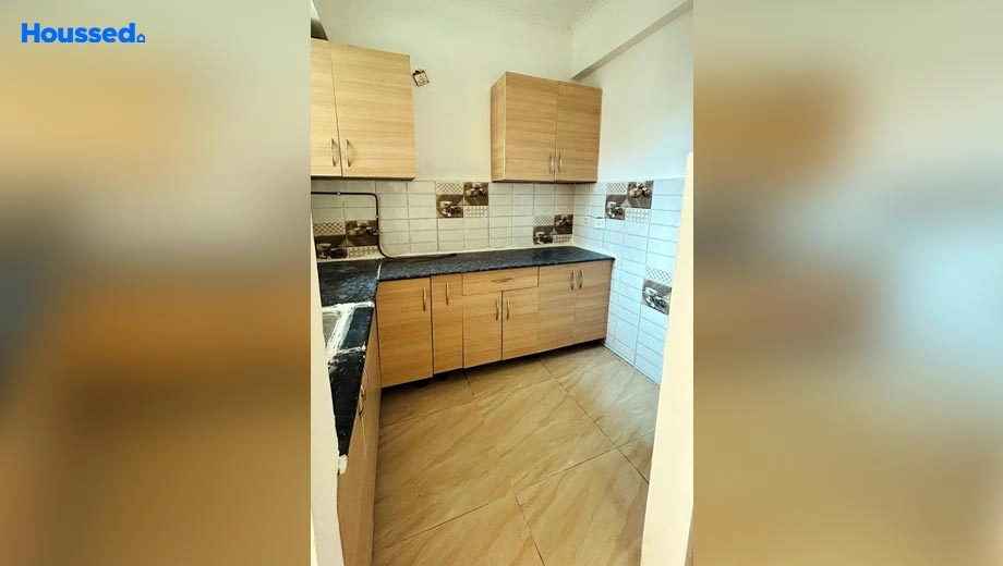 Project Image of 2 BHK Flat for Resale in Sector 16 C - Image 39931