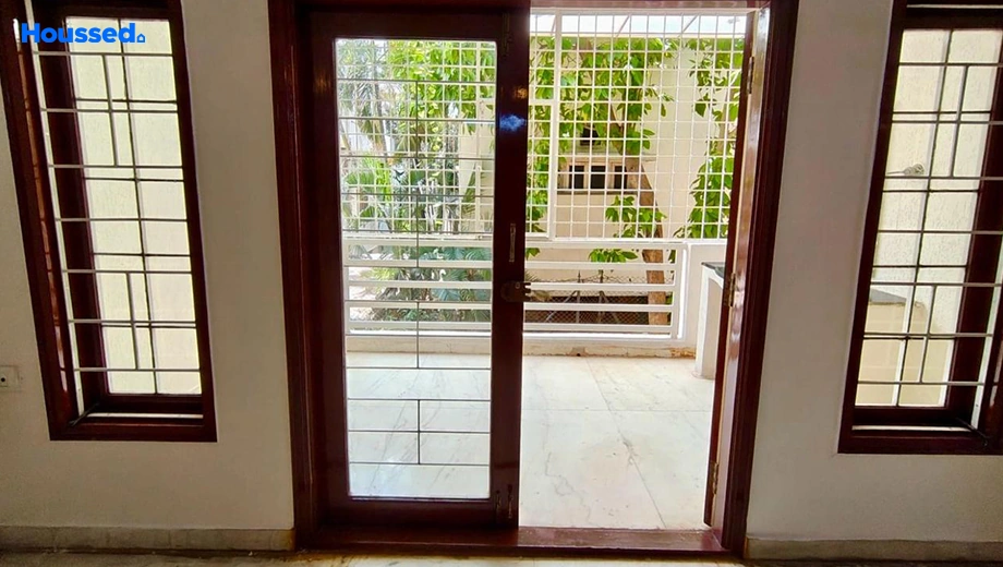 Project Image of 3.5 BHK Flat for Resale in Meenakshi Royal Court, Banjara Hills - Image 166138