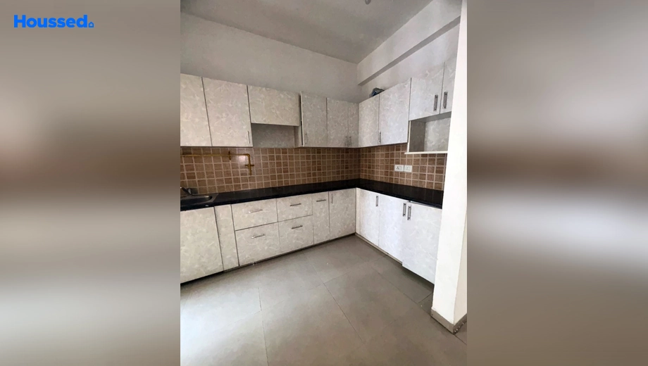 Project Image of 3 BHK Flat for Resale in Sector 12 - Image 42205