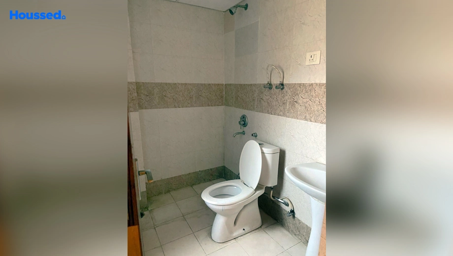 Project Image of 3 BHK Semi-Furnished Flat for Rent in Bisrakh Jalalpur - Image 42226