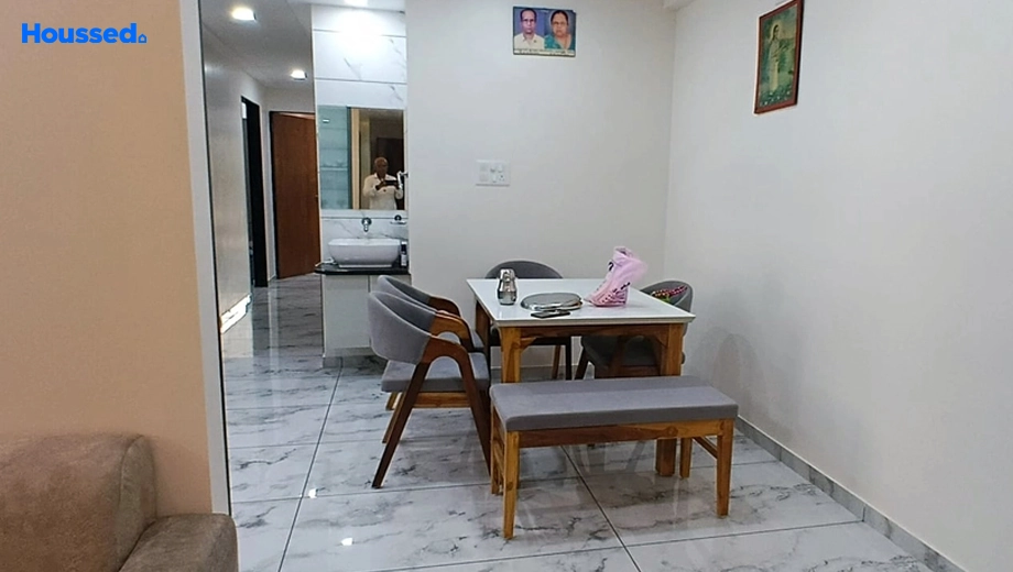 Project Image of 4 BHK Flat for Resale in Sama Savli Road - Image 45056