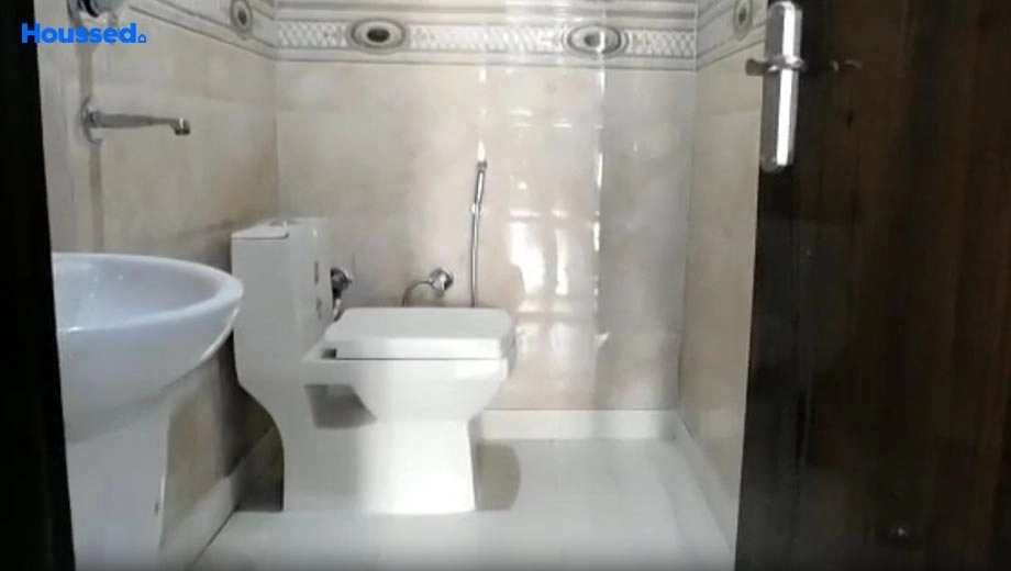 Project Image of 4 BHK Builder Floor for Resale in Dwarka - Image 45579