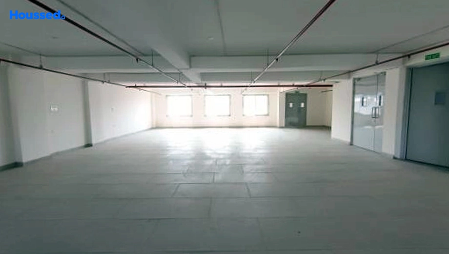 Amenities of Office Space for Rent in Sector 63 - Image 46108