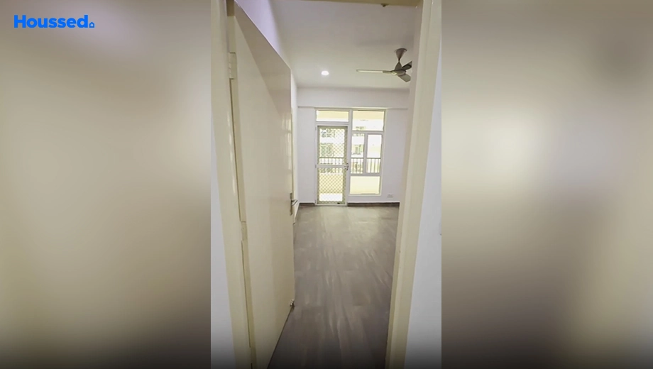 Project Image of 3 BHK Flat for Resale in Gaur City 2 11th Avenue, Sector 16 C - Image 47617