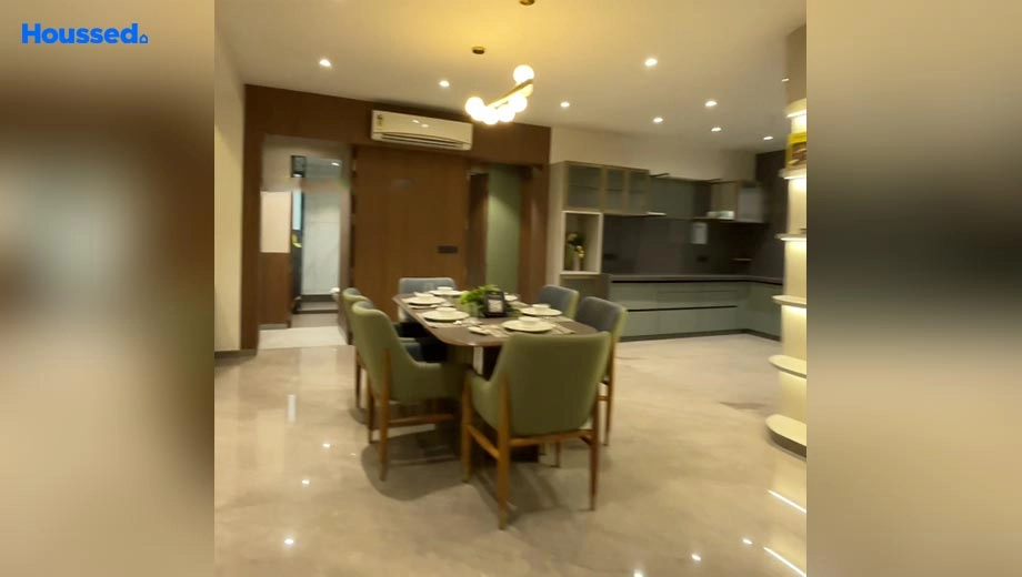 Project Image of 4 BHK Flat for Resale in Millionaires Lifestyle, Vesu - Image 49287